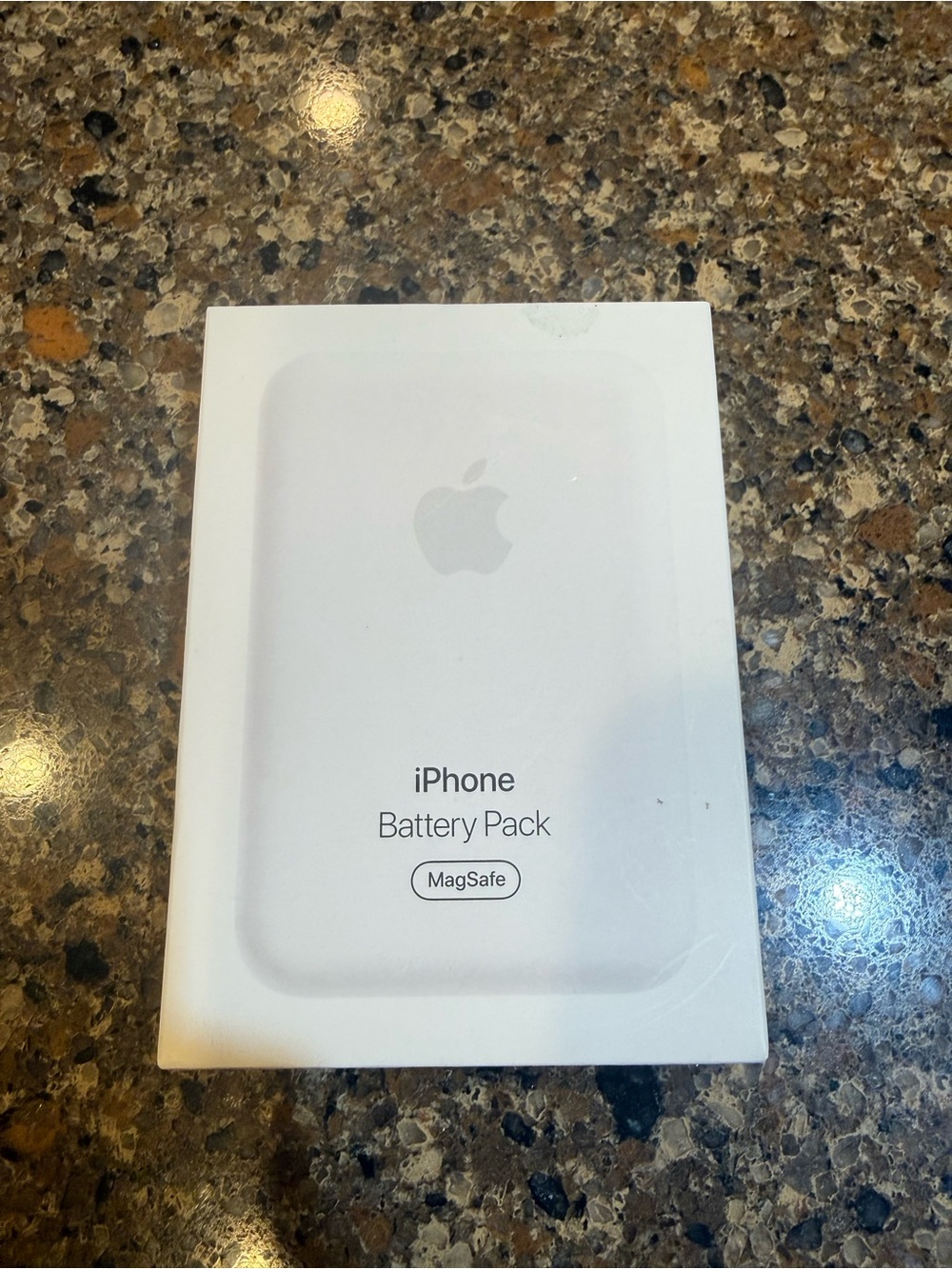 Apple iPhone Battery Pack MagSafe - White